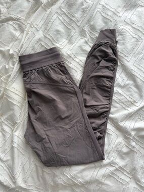 Lululemon Beyond The Studio Joggers